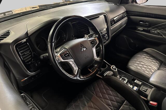 Mitsubishi OUTLANDER 2.4 PHEV Intro edition