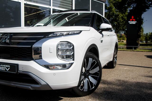 Mitsubishi OUTLANDER 2.4 PHEV Instyle