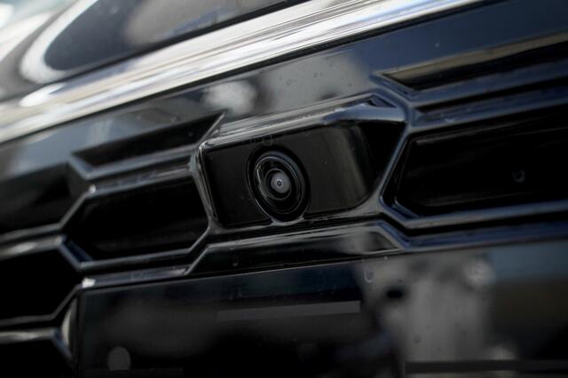 Mitsubishi OUTLANDER 2.4 PHEV Instyle+