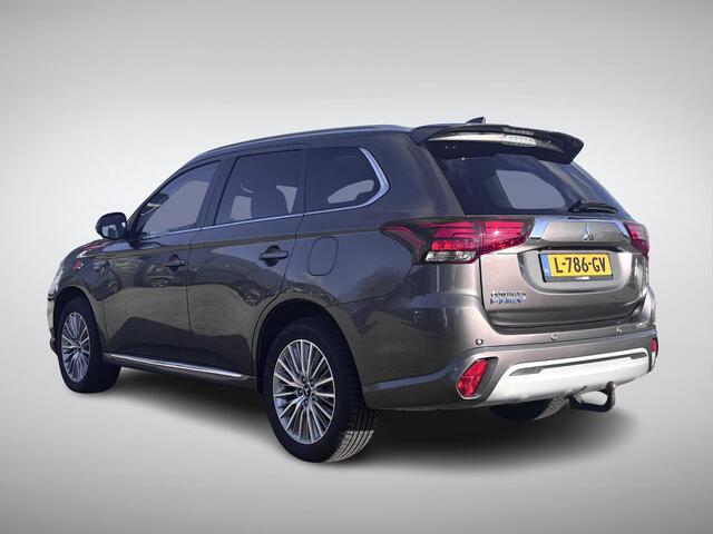 Mitsubishi OUTLANDER 2.4 PHEV Intense + Trekhaak!