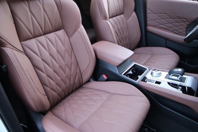 Mitsubishi OUTLANDER 2.4 PHEV Instyle+