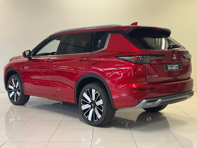 Mitsubishi OUTLANDER 2.4 PHEV Instyle DIRECT LEVERBAAR MET 8 JAAR FABRIEKSGARANTIE! Plugin hybride