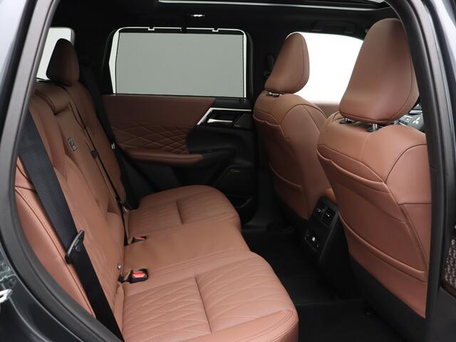 Mitsubishi OUTLANDER Instyle+ 2.4 Plug-in Hybride | Adaptive Cruise Control (ACC) | Blind Spot Warning (BSW) | Head-up Display