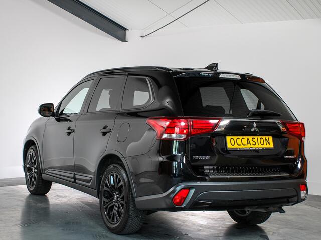 Mitsubishi OUTLANDER 2.0 2WD Instyle, 7-Persoons, Schuifkanteldak,