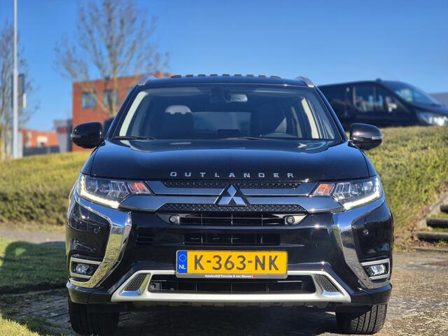 Mitsubishi OUTLANDER 2.4 PHEV Intense+