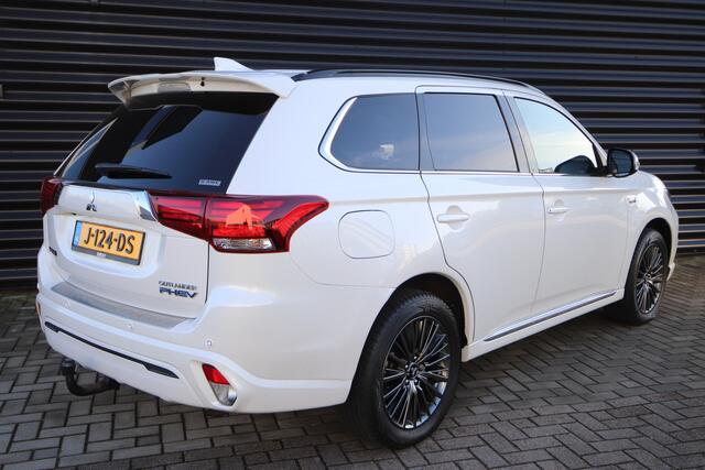Mitsubishi OUTLANDER 2.4 PHEV S-Edition NL-Auto, Dealer O.H.