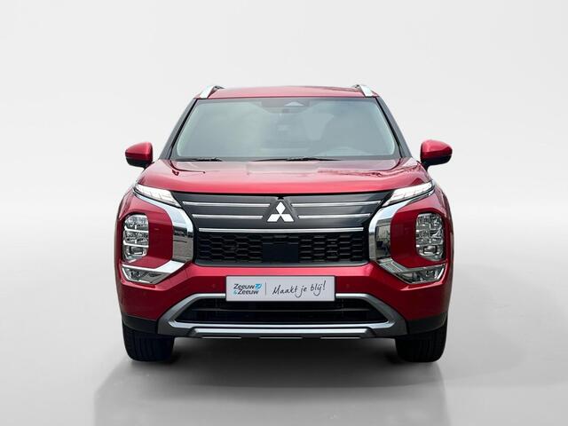 Mitsubishi OUTLANDER 2.4 PHEV First Edition | UIT VOORRAAD LEVERBAAR | 7.500 EURO KORTING |
