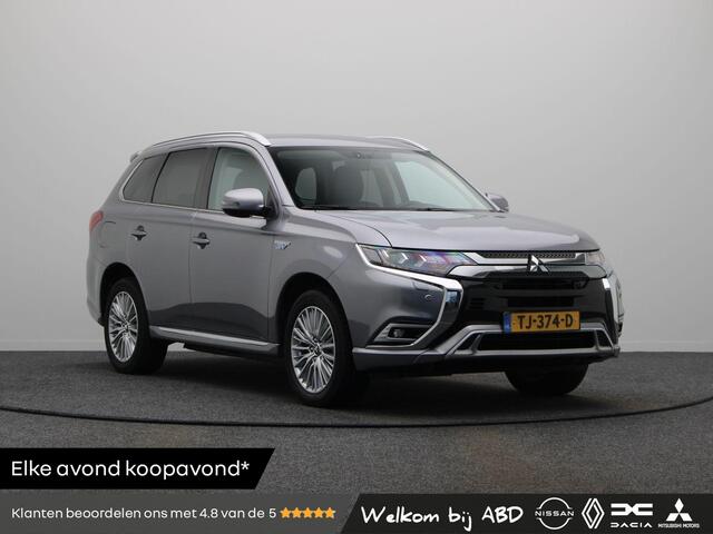 Mitsubishi OUTLANDER 2.4 PHEV Intense | Cruise | Clima | PDC | Trekhaak |