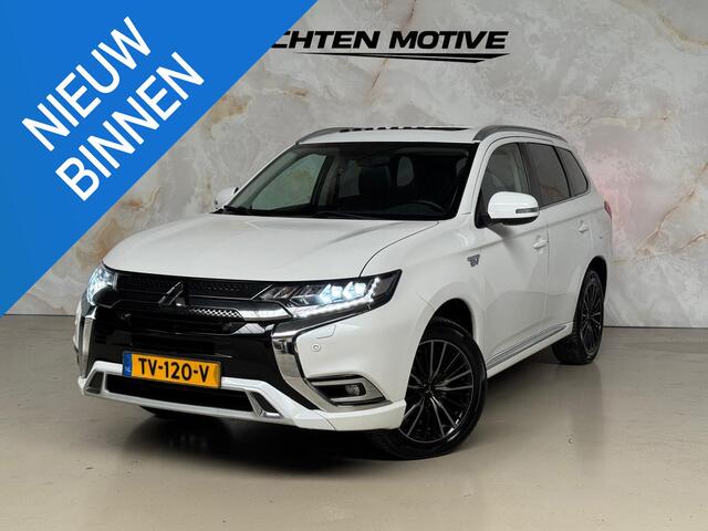 Mitsubishi OUTLANDER 2.4 PHEV Intense+ / Schuifdak / Trekhaak /