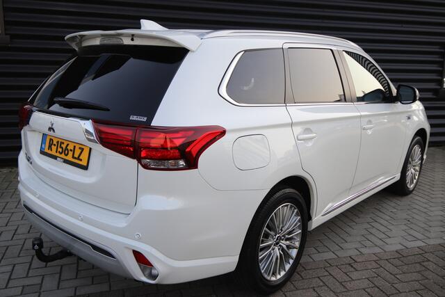 Mitsubishi OUTLANDER 2.4 PHEV Instyle Leder, Dealer o.h. Trekhaak