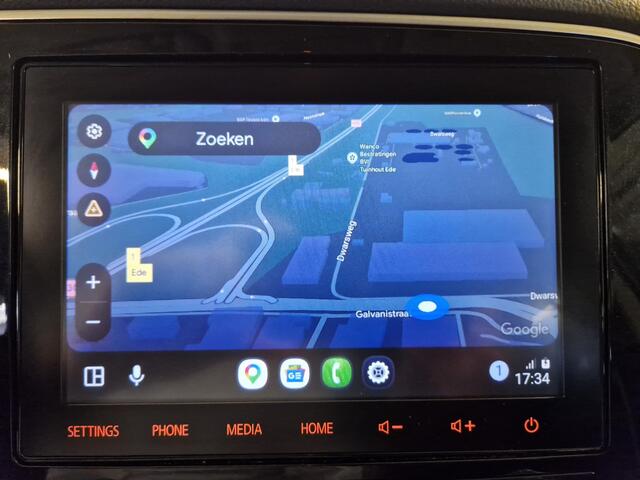 Mitsubishi OUTLANDER 2.4 PHEV Intense | Apple CarPlay / Android Auto navigatie | Trekhaak | Stoelverwarming |