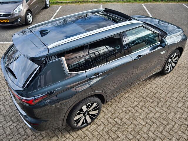 Mitsubishi OUTLANDER 2.4 PHEV Instyle | Nieuw uit voorraad leverbaar! | Top model I 8 jaar garantie !