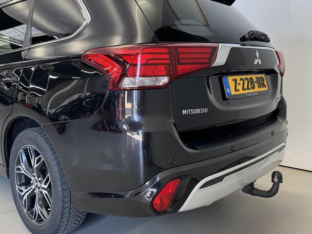 Mitsubishi OUTLANDER 2.4 PHEV Instyle | Adaptive Cruise | Leder | Schuifdak | Trekhaak