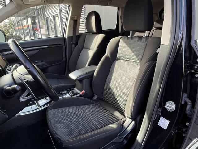 Mitsubishi OUTLANDER BWJ 2021 | 2.4 225PK PHEV Pure | CLIMA | NAVI | STOELVERW | LEDER | CAMERA A | CARPLAY |