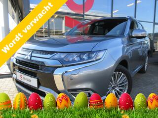 mitsubishi-outlander-2.4-phev-insty