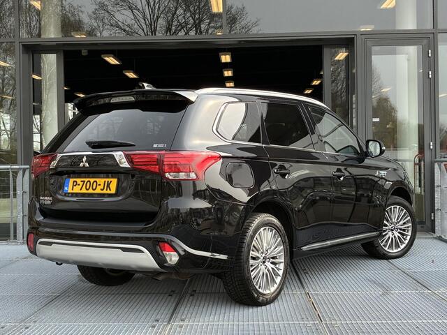 Mitsubishi OUTLANDER 2.4 PHEV Intense+ Automaat | Stoelverwarming voor | Carplay | Achteruitrijcamera