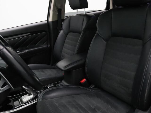Mitsubishi OUTLANDER PHEV Intense 225pk Camera | Cruise | Navi | Stoelverw.