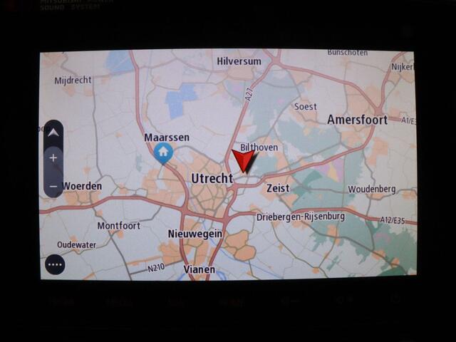 Mitsubishi OUTLANDER PHEV Intense+ 225pk LPG-G3 360° Camera | Parkeersens. v+a | Stoel-/stuurverw. | Panoramadak | Trekhaak afneembaar