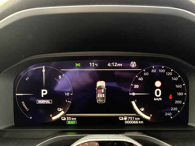 Mitsubishi OUTLANDER 2.4 PHEV Instyle DEMO ( beschikbaar per 09-2026 ) | Lederen bekleding | Elektrisch verstelbare voorstoelen | Verwarmbare stoelen voor- en achter | Elektrisch panoramadak | 3-zone Climate Control | 8 jaar fabrieksgarantie