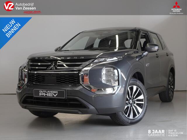Mitsubishi OUTLANDER 2.4 PHEV Pure | 360 Camera | Standkachel | Navi | Clima | 8 jaar garantie!