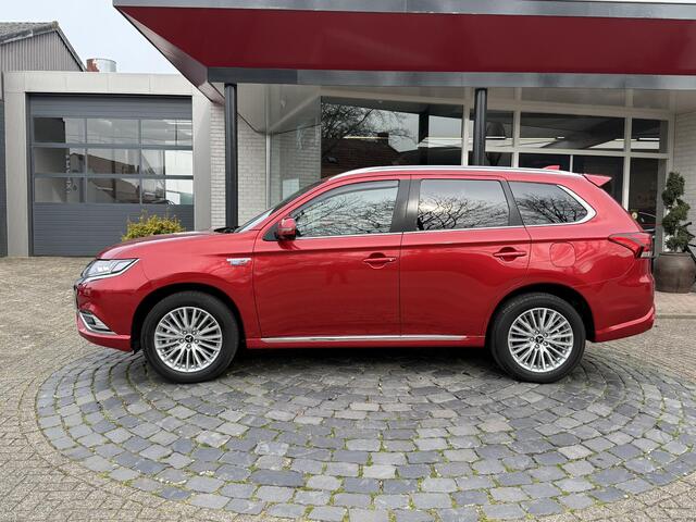 Mitsubishi OUTLANDER 2.4 PHEV Instyle