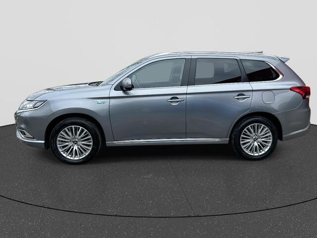Mitsubishi OUTLANDER 2.4 PHEV S-Edition RIJKLAAR | Climate Control | 360 Camera | Elektr. Kofferklep | Apple Carplay & Android Auto