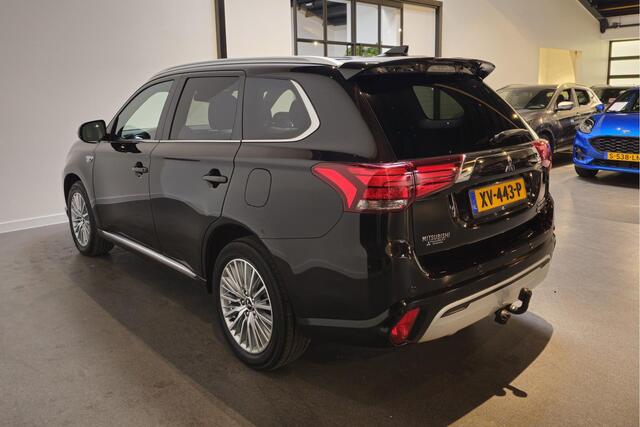 Mitsubishi OUTLANDER 2.4 PHEV Instyle - Stoel/Stuurverwarming - Trekhaak - Schuif/kanteldak - Apple Carplay/Android auto - Adaptive Cruise - Dodehoekdetectie - Premium Audio - Speciale lak