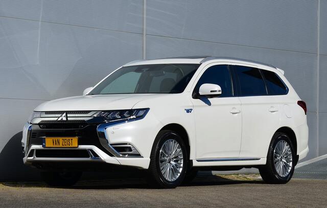 Mitsubishi OUTLANDER PHEV 2.4 INSTYLE 4WD | PLUG IN HYBRID | FULL OPTIONS | SoH 78% | SCHUIFDAK | ALL SEASON BANDEN | ADAPTIEF CRUISE | TREKHAAK 1500KG | FABRIEKSGARANTIE TOT 23-10-2028* | ALL IN RIJKLAARPRIJS