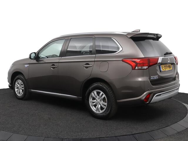 Mitsubishi OUTLANDER 2.4 PHEV Pure | Parkeercamera | Keyless Entry/start | Climate Control | Cruise-Control