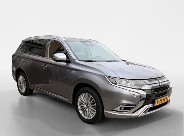 Mitsubishi OUTLANDER 2.4 PHEV Intense+ | Navigatie | Cruise control (adaptief) | Acht