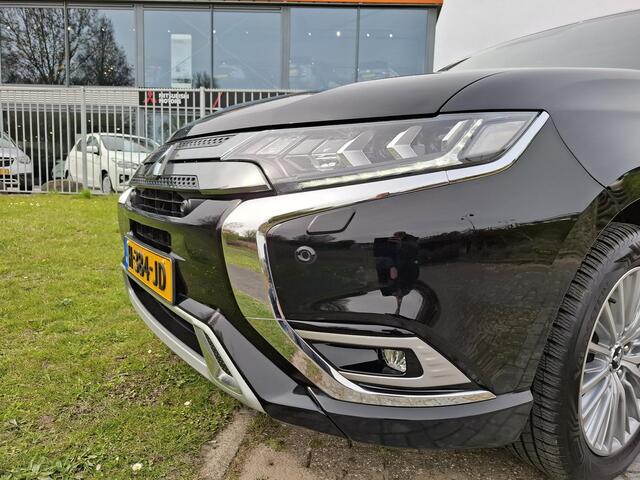 Mitsubishi OUTLANDER 2.4 PHEV Intense+ | Trekhaak | All seasons