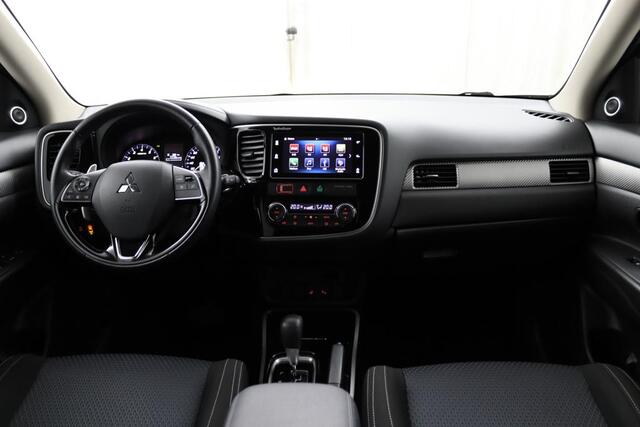 Mitsubishi OUTLANDER 2.0 Connect Pro