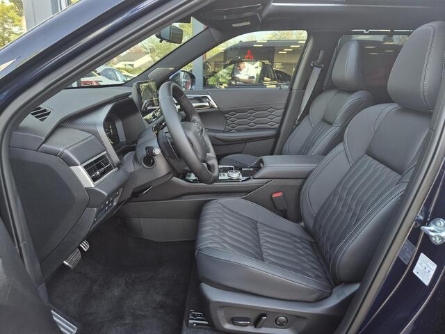 Mitsubishi OUTLANDER 2.4 PHEV Instyle | Nieuw Model '26 | DEMO | Stoelventilatie | Panoramadak | Yamaha Audio |
