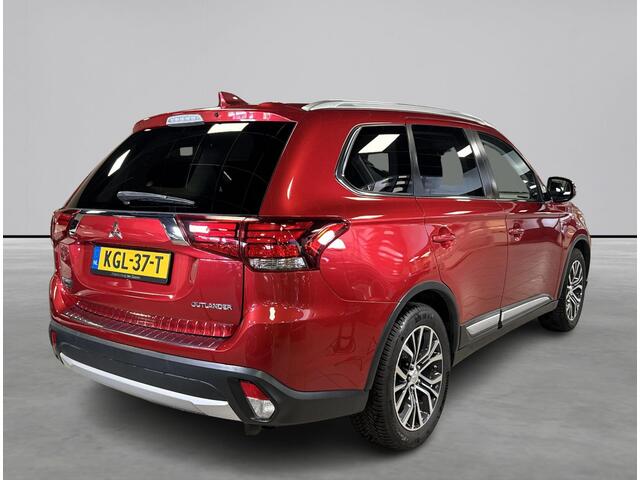 Mitsubishi OUTLANDER 2.0 Connect Pro