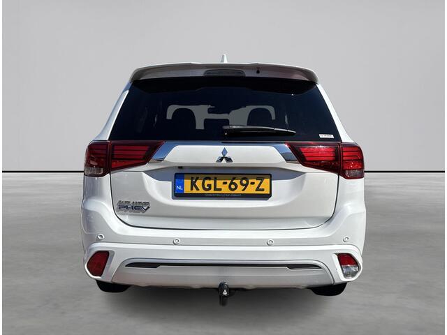 Mitsubishi OUTLANDER 2.4 PHEV Instyle