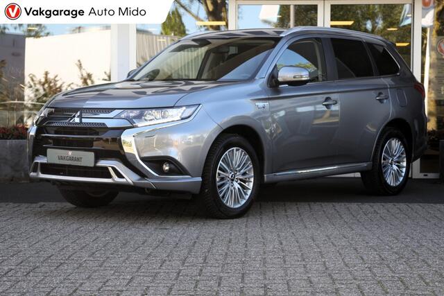 Mitsubishi OUTLANDER 2.4 PHEV Intense Automaat | Trekhaak | 1e eigenaar