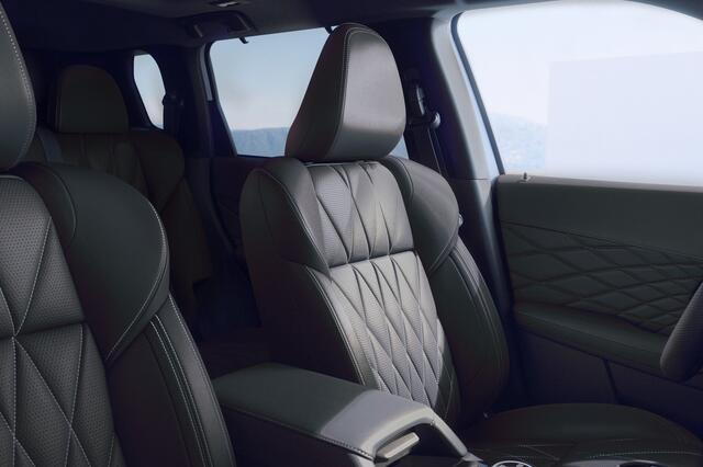Mitsubishi OUTLANDER Black Edition | Achteruitrijcamera | Adaptive Cruise Control (ACC) | Automatic High Beam (AHB)