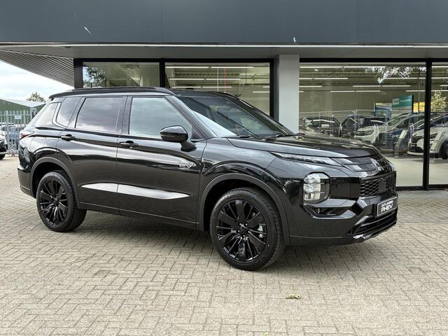Mitsubishi OUTLANDER 2.4 PHEV BlackEdition NIEUW UIT VOORRAAD LEVERBAAR | BlackEdition | Lederen Bekleding | Verwarmbare stoelen | Stoelventilatie voor | Adaptieve Cruise Control | Parkeersensoren voor- en achter | Verwarmbare achterbank | Panoramadak Elektrisch | 8 jaar fabr