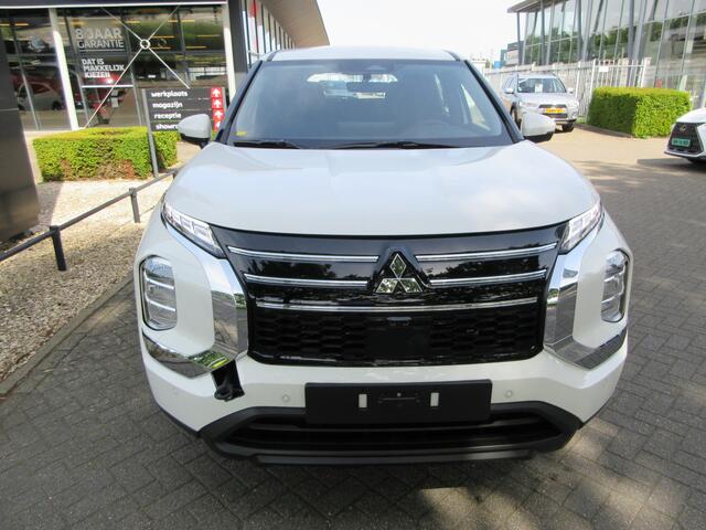 Mitsubishi OUTLANDER 2.4 PHEV Pure | 4WD | AUTOMAAT | 306 PK | NIEUWE AUTO !!