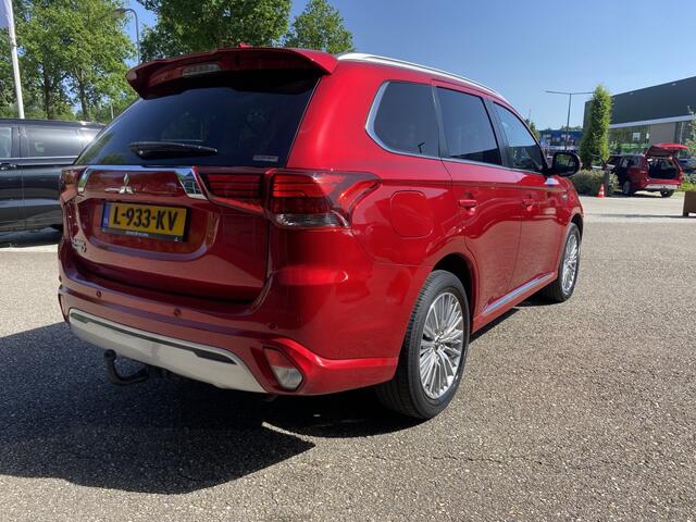 Mitsubishi OUTLANDER 2.4 PHEV Intense+ | Trekhaak | Open Dak