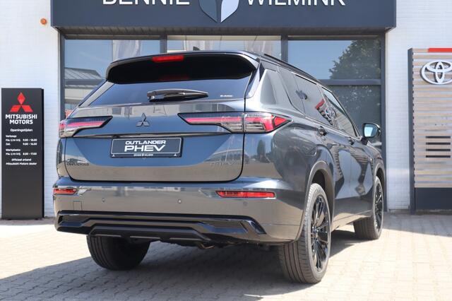 Mitsubishi OUTLANDER 2.4 PHEV Black Edition | Stoel Massage | Schuif/Kantel Dak