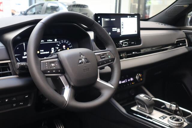 Mitsubishi OUTLANDER 2.4 PHEV Black Edition | Stoel Massage | Schuif/Kantel Dak
