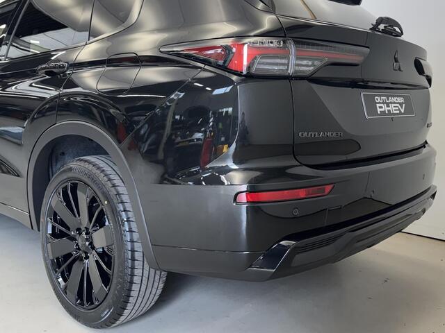 Mitsubishi OUTLANDER 2.4 PHEV Black Edition | Actieprijs | NIEUW Uit voorraad leverbaar | 8 jaar garantie | EUR 4000,- actiekorting