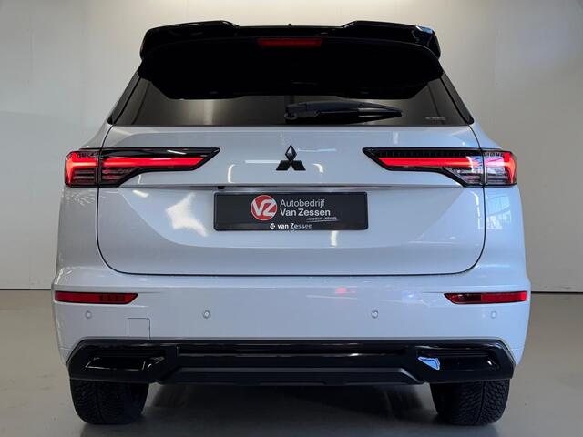 Mitsubishi OUTLANDER 2.4 PHEV Instyle+ Black Edition | Actieprijs | Uniek in NL | 20 Inch | Full Options | 8 Jaar garantie