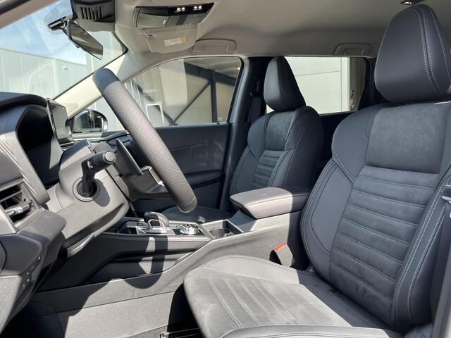 Mitsubishi OUTLANDER 2.4 PHEV Intense+