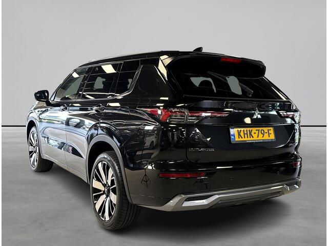 Mitsubishi OUTLANDER 2.4 PHEV Instyle Voorruitverwarming, Nieuwe auto ¤ 12.000 korting