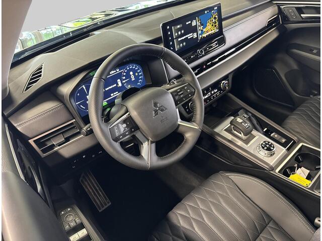 Mitsubishi OUTLANDER 2.4 PHEV Instyle Voorruitverwarming, Nieuwe auto ¤ 12.000 korting