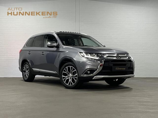Mitsubishi OUTLANDER 2.0 Instyle 7 persoons | Trekhaak | Open dak | 360 Camera | Stuur-/stoelverwarming | Leder