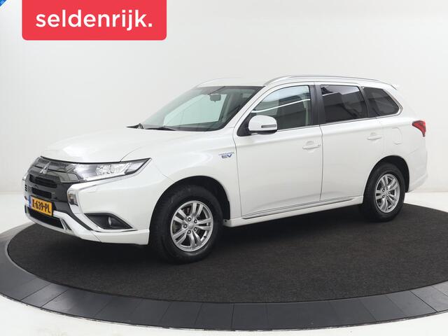 Mitsubishi OUTLANDER 2.4 PHEV Pure+ | SOH 71,6% | Stoelverwarming | Carplay | Camera | Trekhaak | Keyless | Climate control | DAB | Full LED | Cruise control | Bluetooth | Plug In