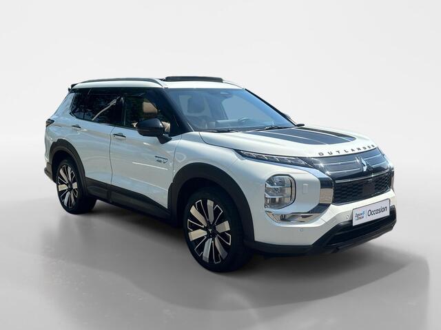 Mitsubishi OUTLANDER 2.4 PHEV Instyle + | BOMVOLLE INSTYLE !!! | ALLE OPTIES & ALLE ACCESSOIRES |